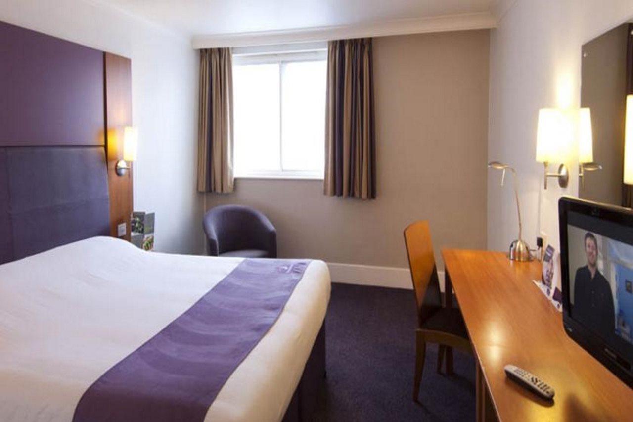Premier Inn Dundee - Monifieth Zewnętrze zdjęcie
